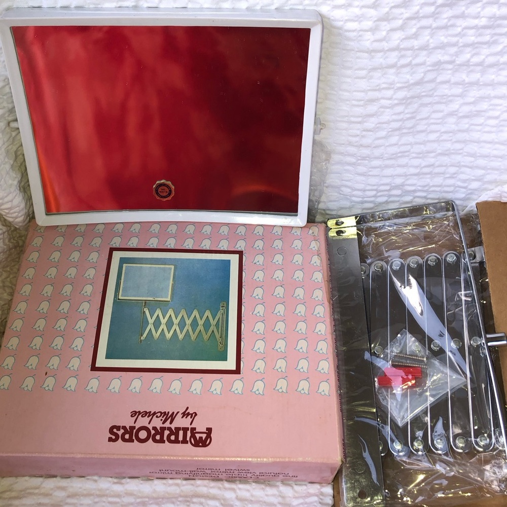 Vintage Mid Century Accordion Wall Mount Pivoting Make up New / Box Mirror 8 X 6